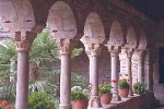 Claustro. Catedral de Roda de Isbena